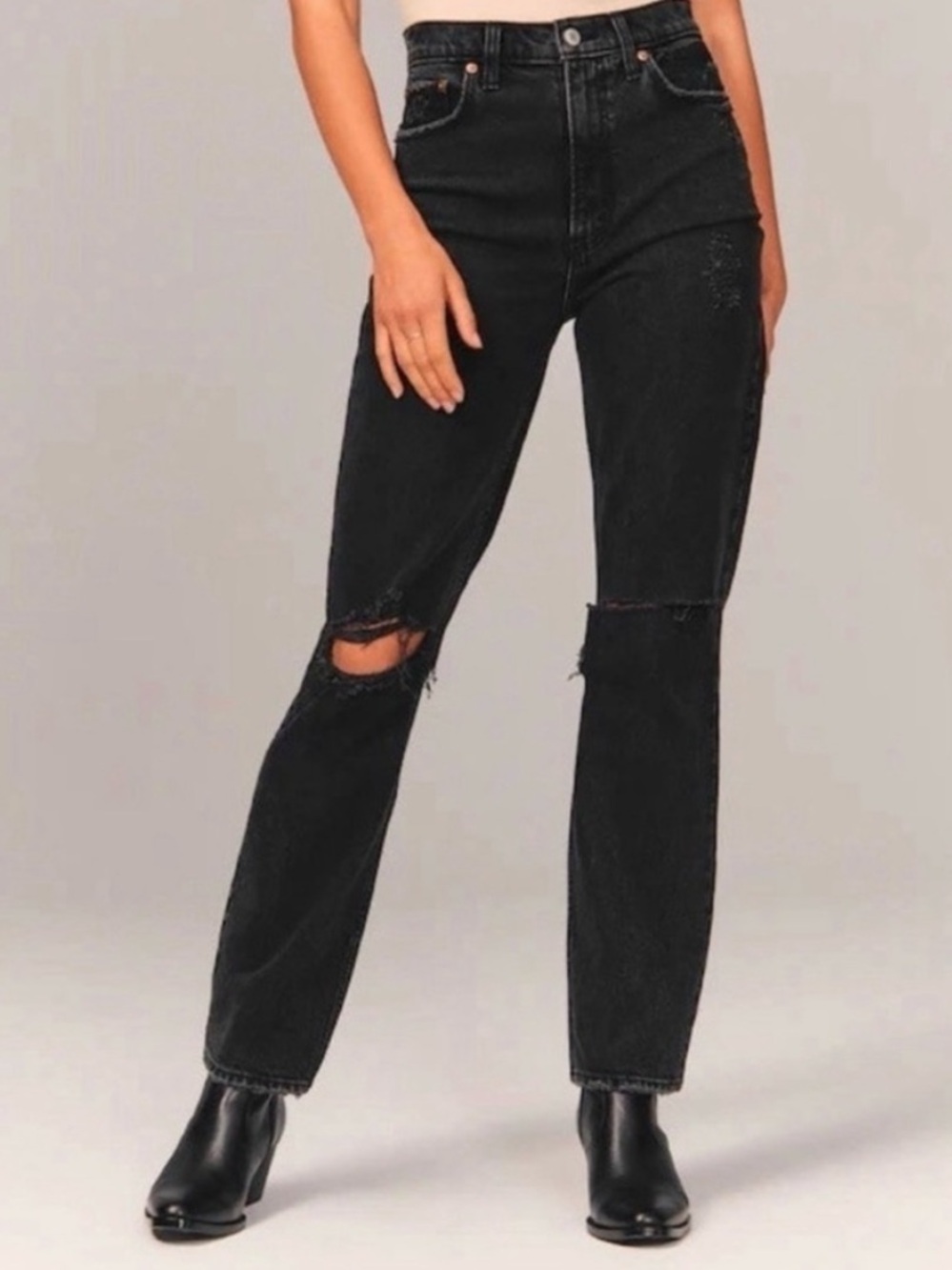 Abercrombie The 90s Straight Ultra High Rise Jean